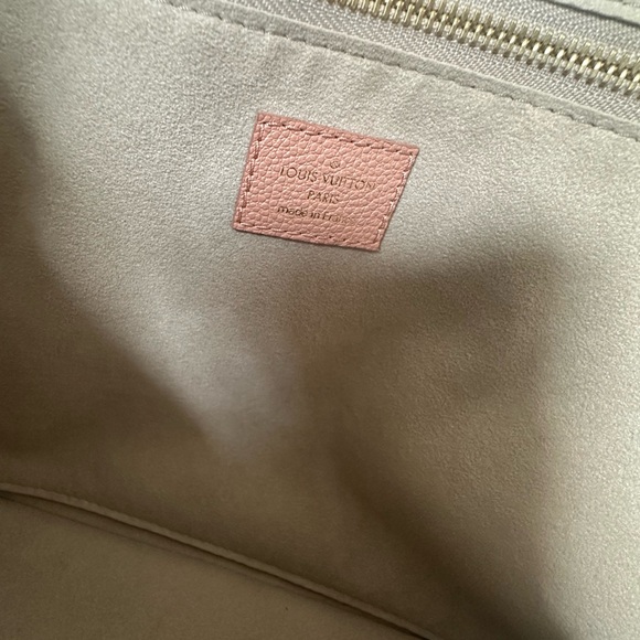 Sold on FB. Louis Vuitton Bicolor Monogram Empreinte Neverfull MM Rose - Picture 10 of 15